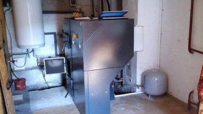 Automatický kotel Benekov C27 Premium