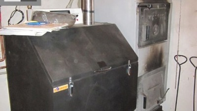 Podstavec pod kotel - Benekov